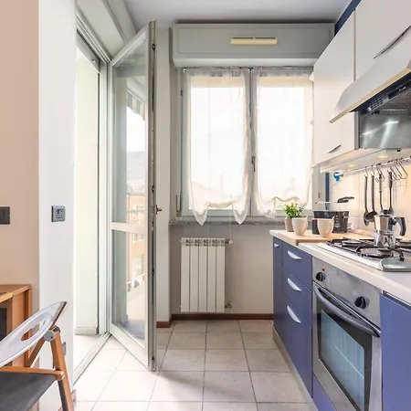 4 Mura Blu * Cernobbio